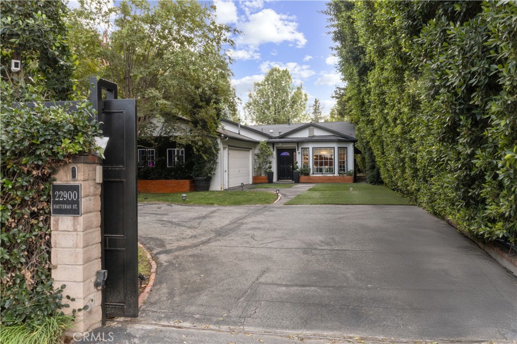 MLS #BB25257463 image #1