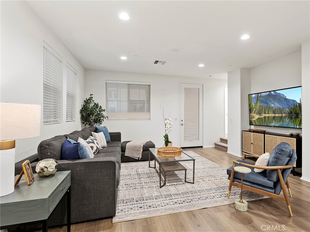 MLS #BB25262344 image #15