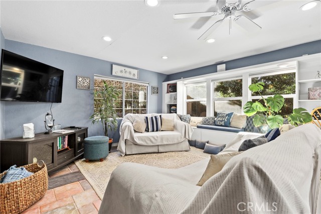 MLS #BB25262379 image #3