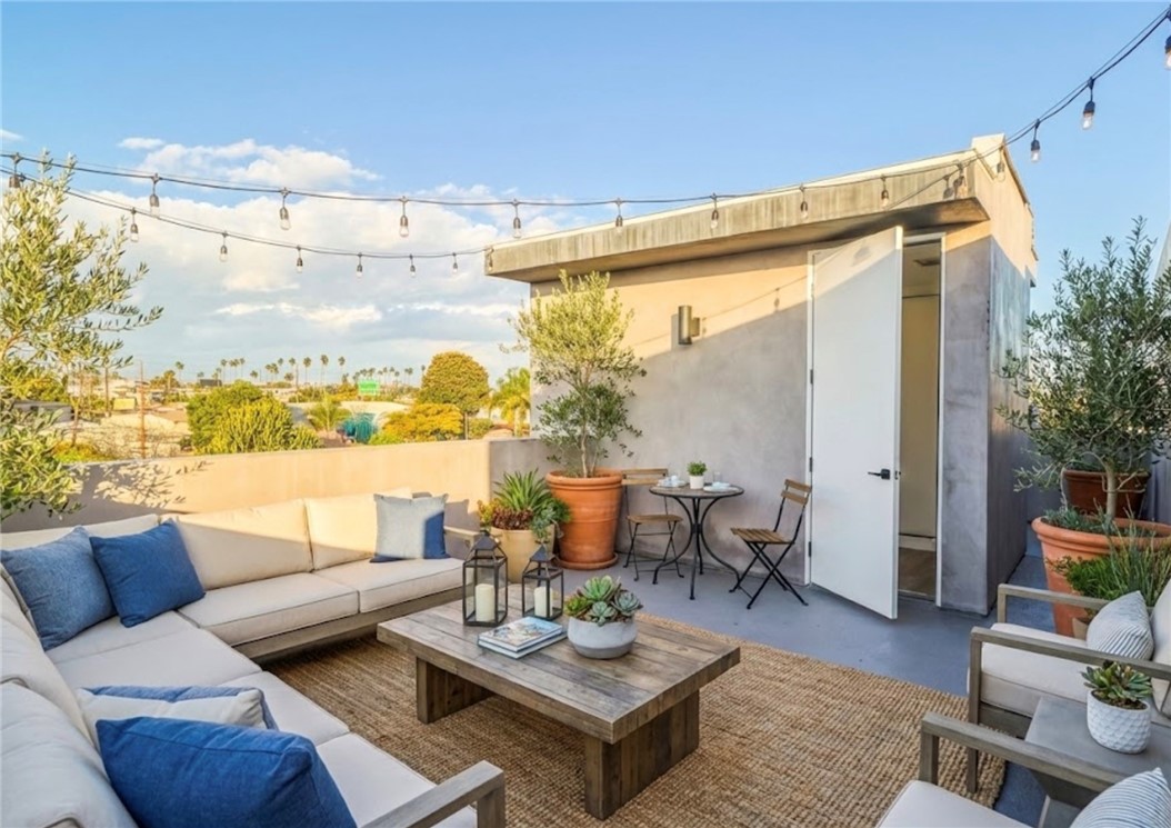 MLS #BB25264024 image #1