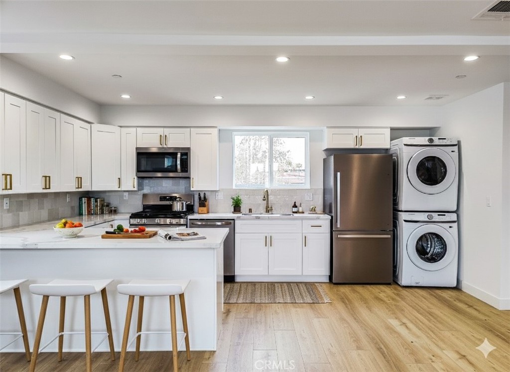 MLS #BB25268840 image #1