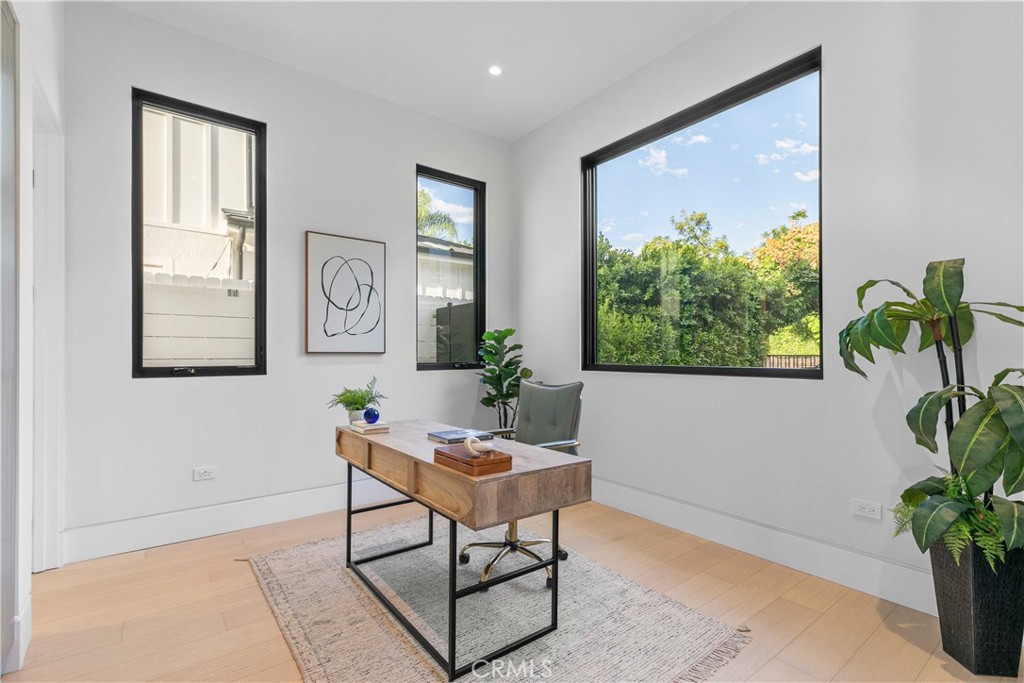 MLS #BB25270041 image #18