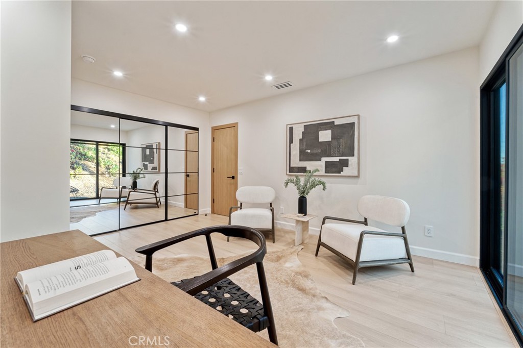 MLS #BB25270990 image #32