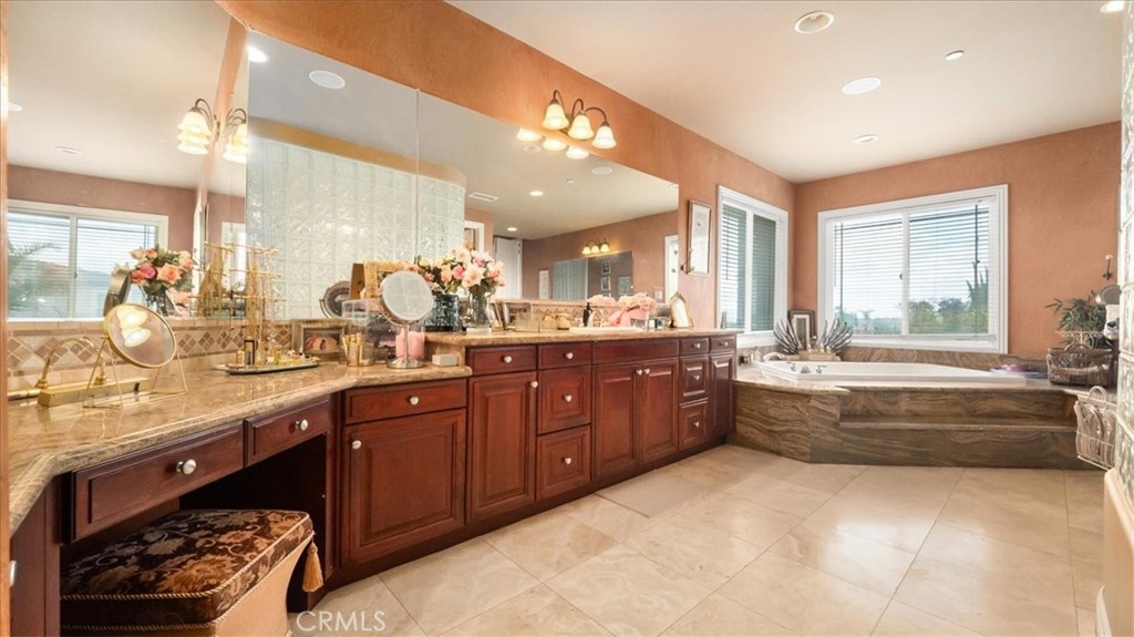 MLS #CV25035661 image #19