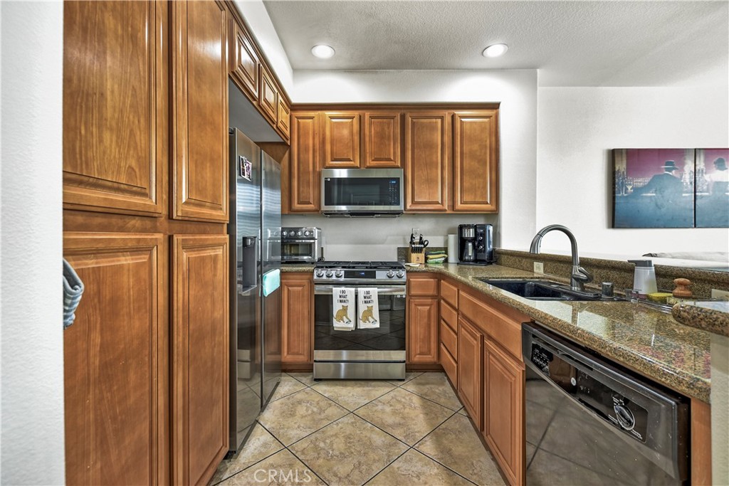 MLS #CV25037321 image #7