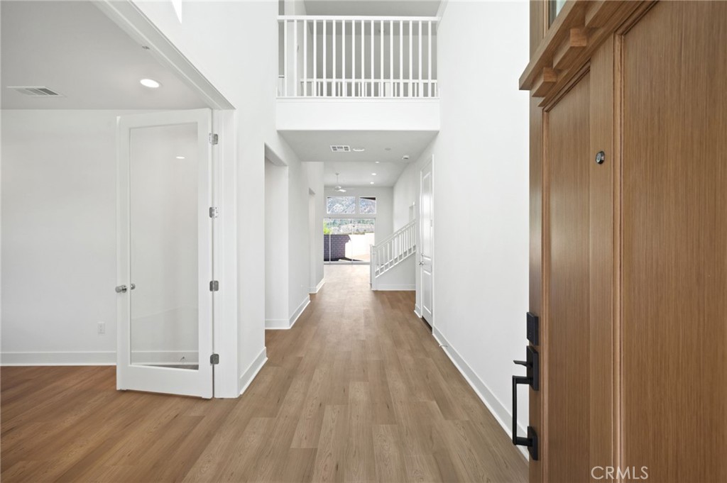 MLS #CV25057026 image #10