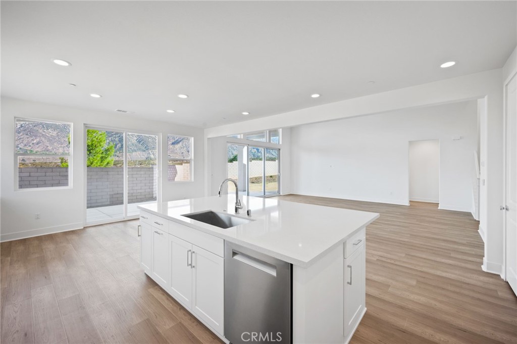 MLS #CV25057026 image #18