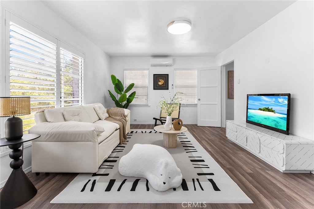 MLS #CV25067817 image #4