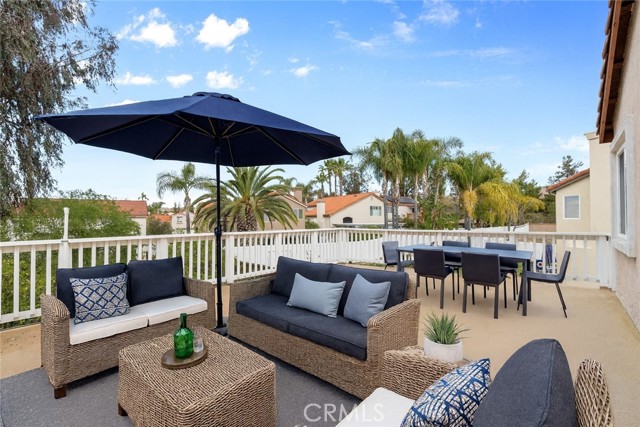 MLS #CV25072785 image #0