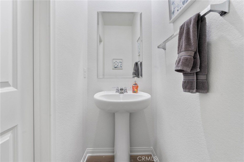 MLS #CV25102472 image #10