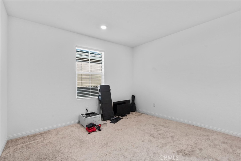 MLS #CV25102472 image #19