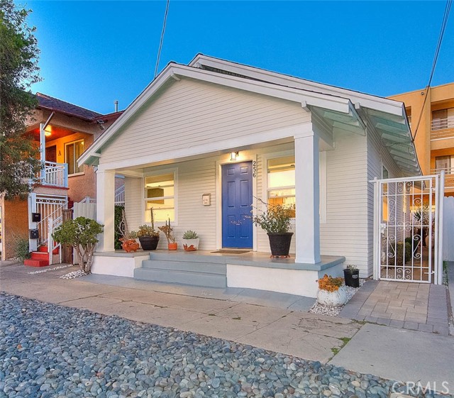 MLS #CV25105875 image #1