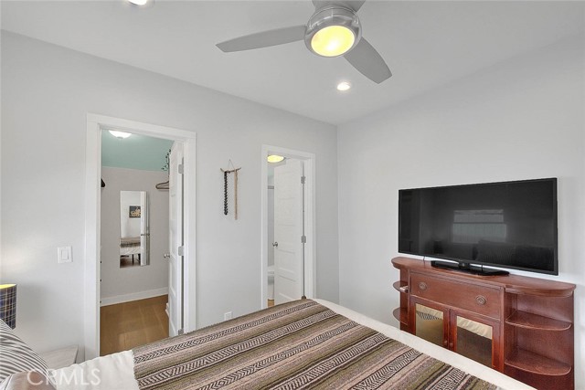 MLS #CV25105875 image #28