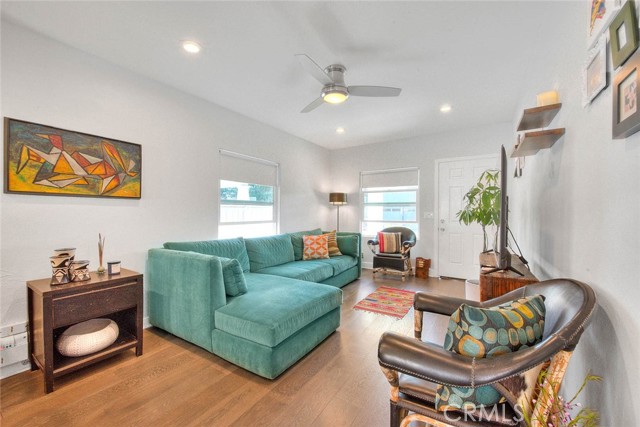 MLS #CV25105875 image #3