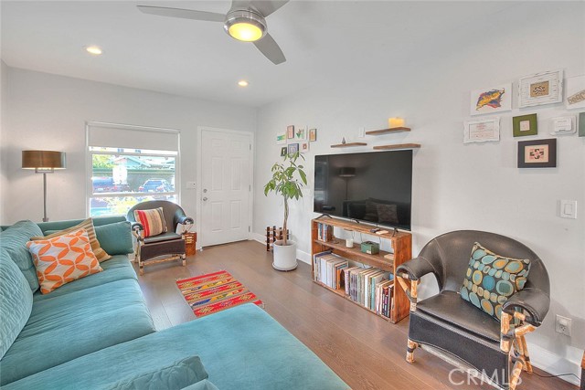 MLS #CV25105875 image #5