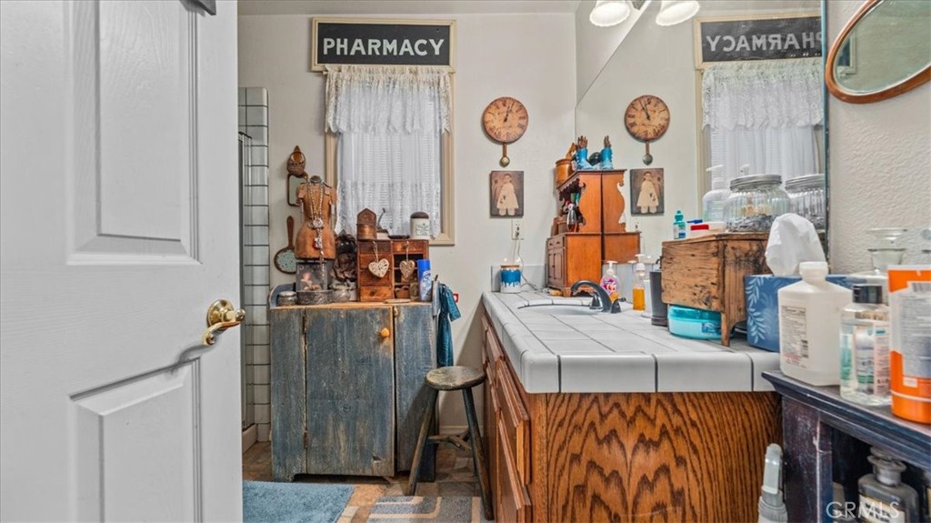 MLS #CV25112711 image #12