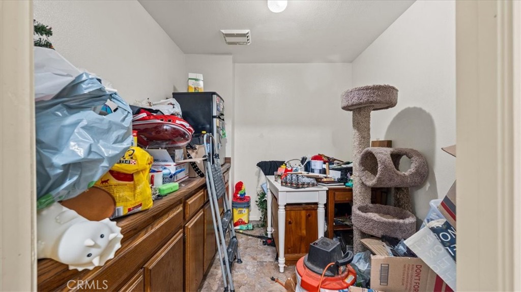 MLS #CV25112711 image #21