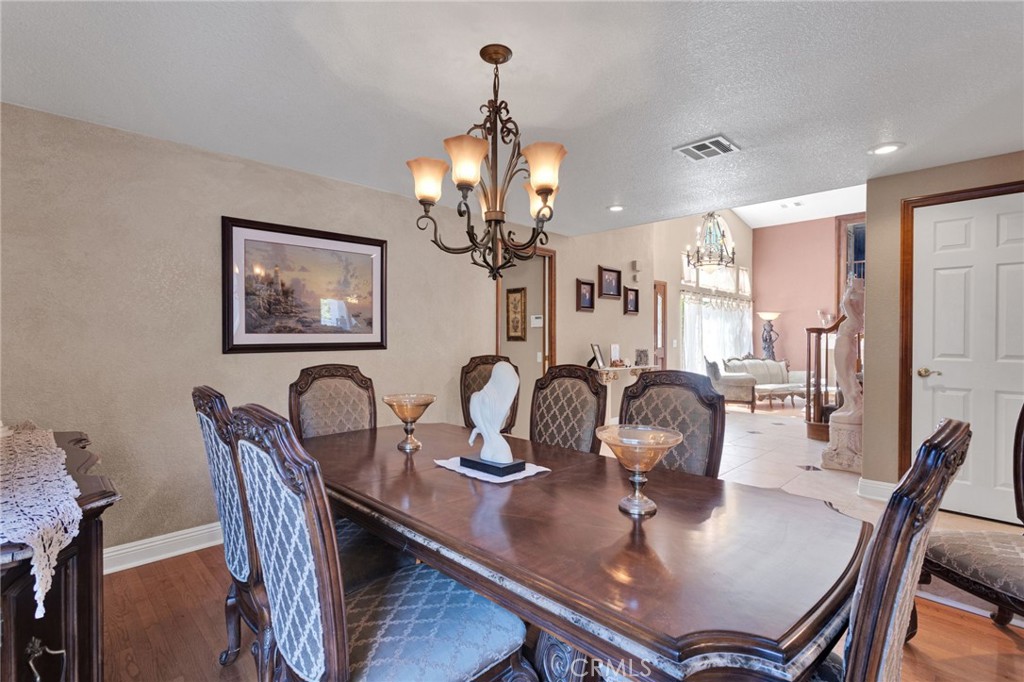 MLS #CV25115494 image #14