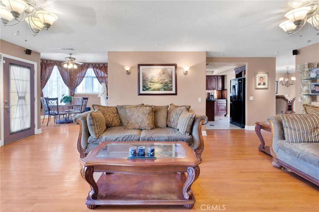 MLS #CV25115494 image #20