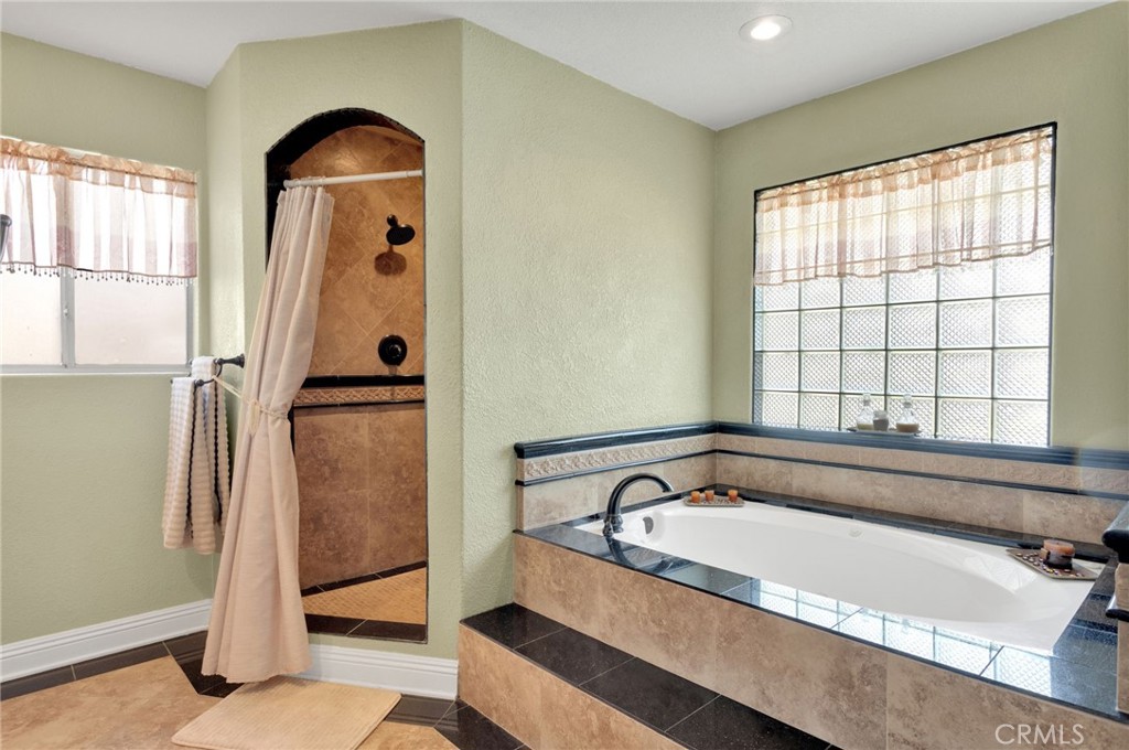 MLS #CV25115494 image #32