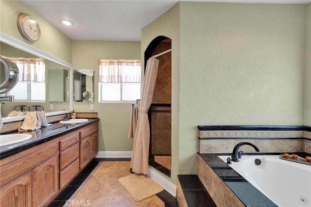 MLS #CV25115494 image #34