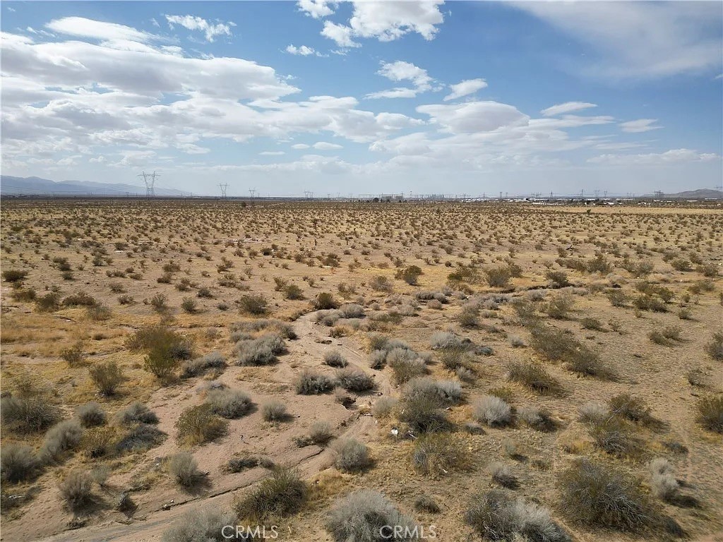 MLS #CV25121947 image #4