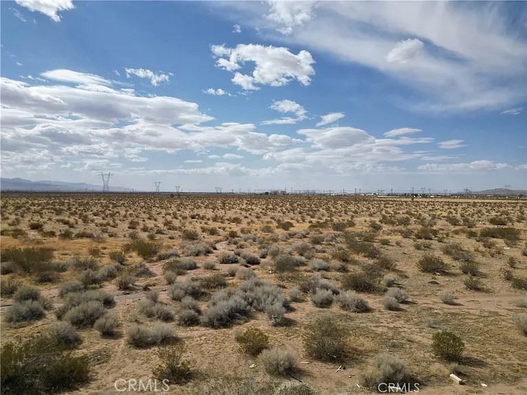 MLS #CV25121947 image #5