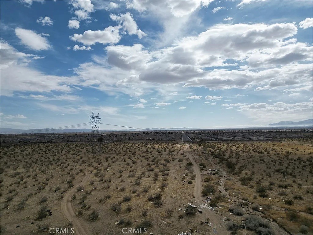 MLS #CV25121947 image #7