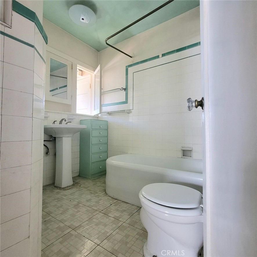 MLS #CV25127368 image #24