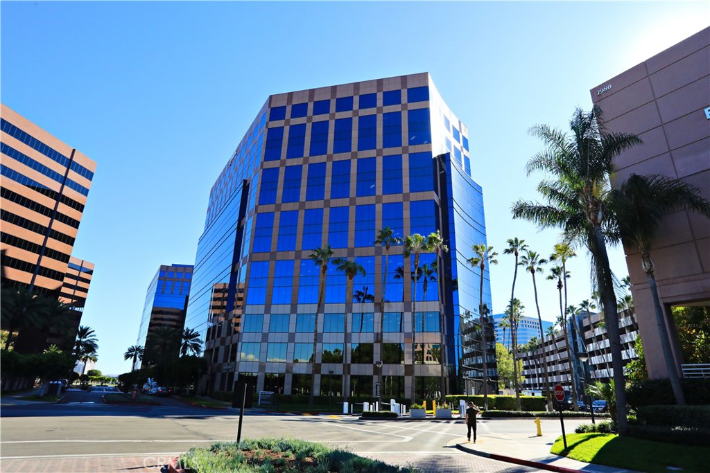 MLS #CV25135868 image #4