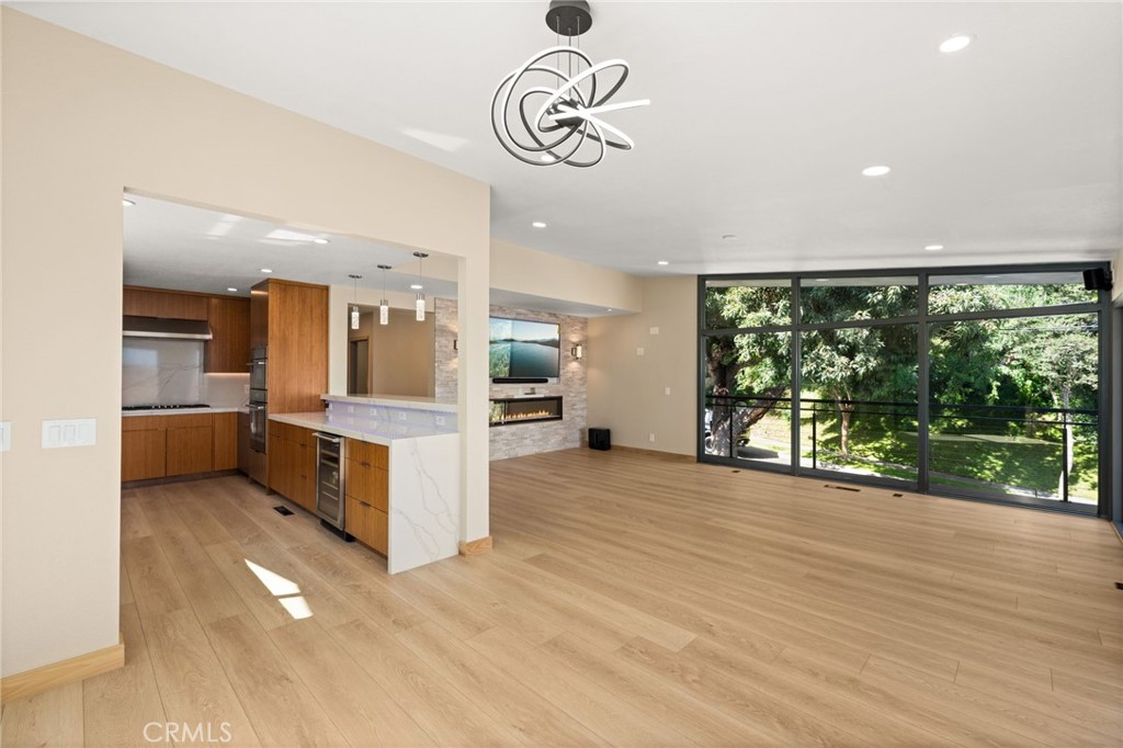 MLS #CV25137132 image #15