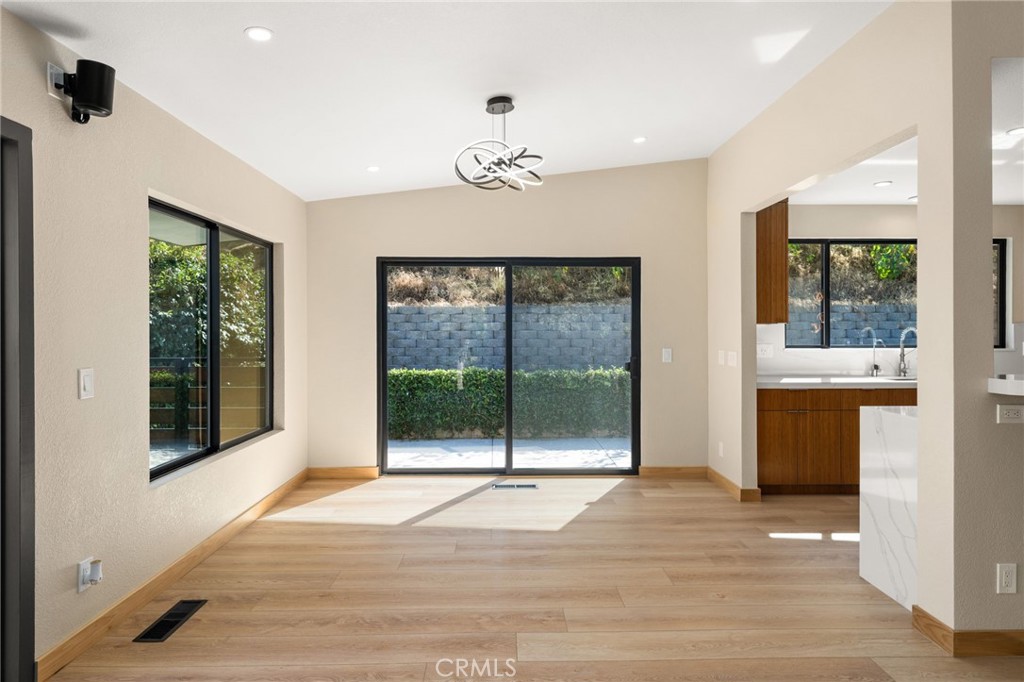 MLS #CV25137132 image #16