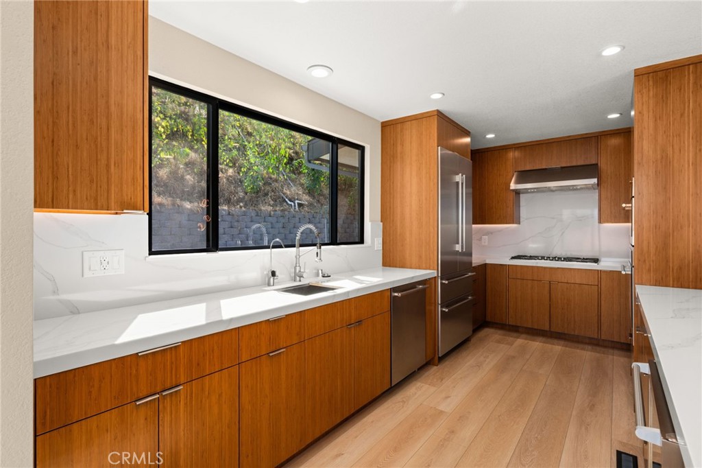 MLS #CV25137132 image #18