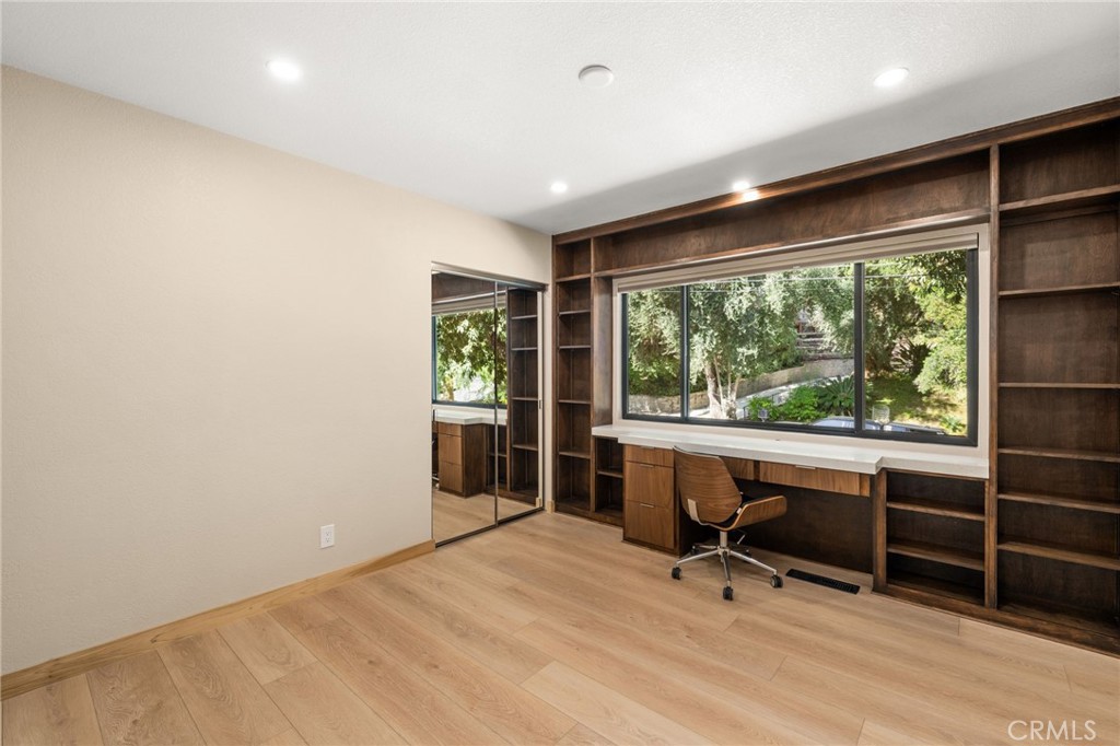 MLS #CV25137132 image #29