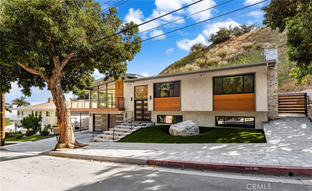 MLS #CV25137132 image #3