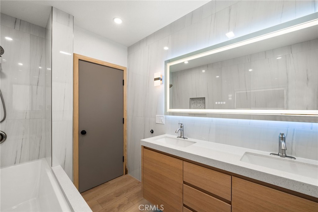 MLS #CV25137132 image #31