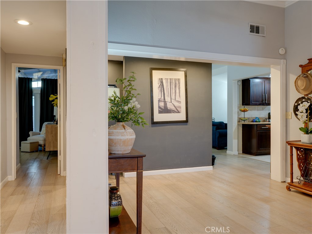 MLS #CV25141171 image #12