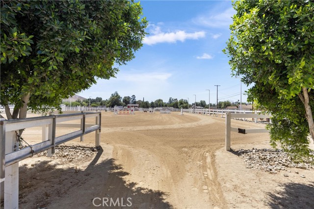 MLS #CV25142104 image #24