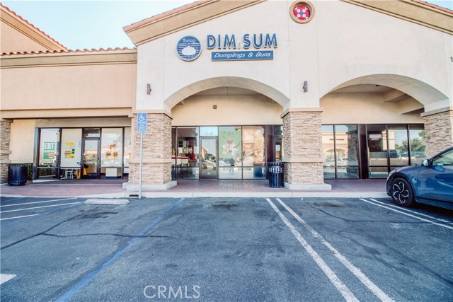 MLS #CV25142191 image #0