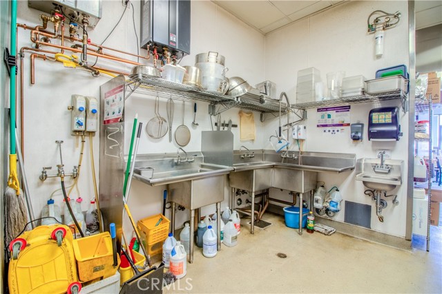 MLS #CV25142191 image #10