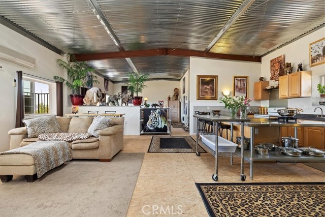 MLS #CV25142460 image #11