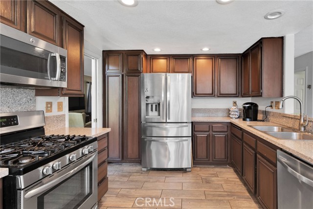 MLS #CV25145881 image #8