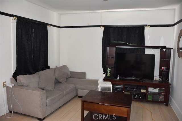 MLS #CV25147913 image #4