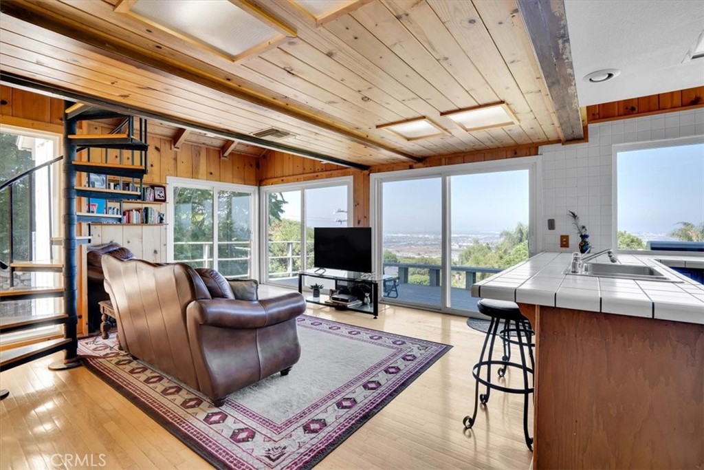 MLS #CV25152976 image #42