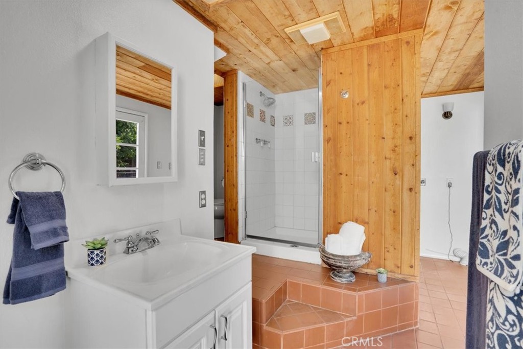 MLS #CV25152976 image #52