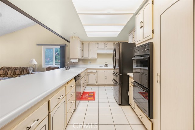 MLS #CV25154542 image #12