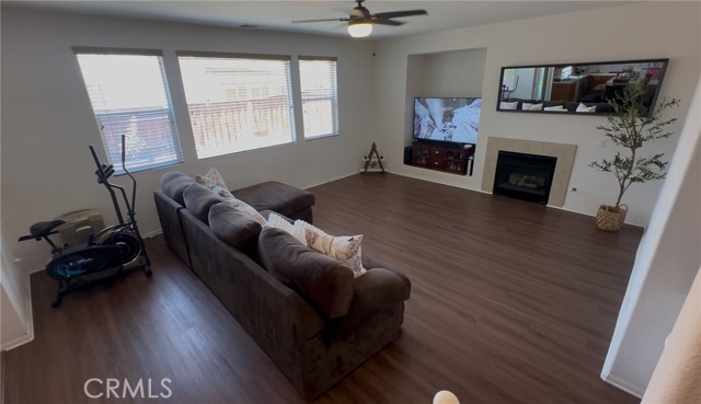 MLS #CV25159466 image #8