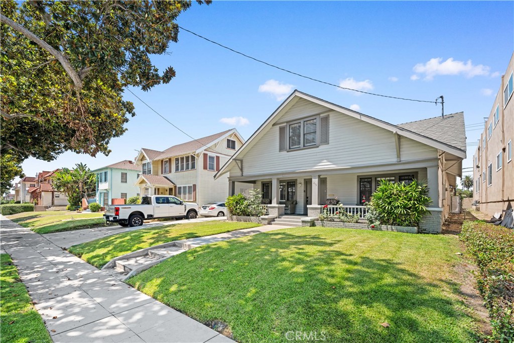 MLS #CV25160314 image #1