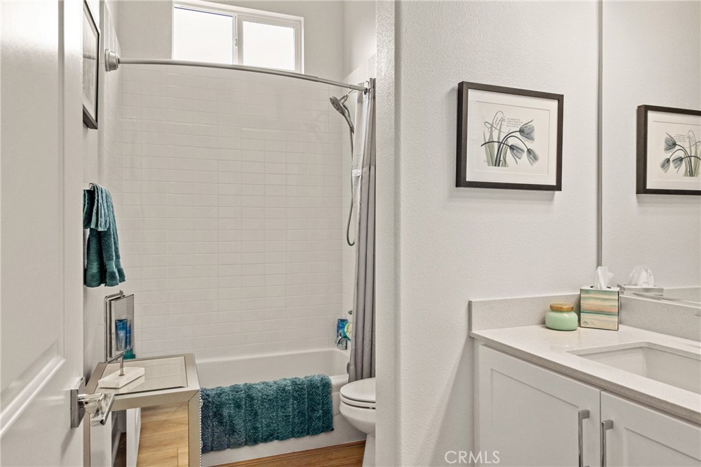 MLS #CV25161410 image #1