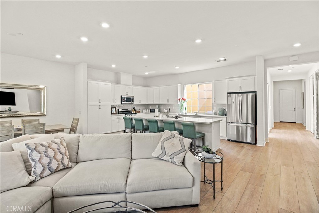 MLS #CV25161410 image #12